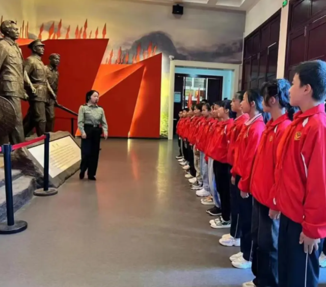 <b>各地围绕青少年思想教育作业特征亮点下一步思路展开沟通</b>